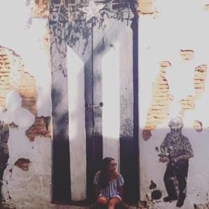 Meet your Posher, Lenix